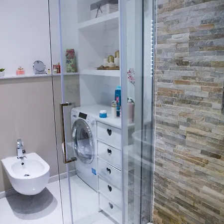 דירה Luxury Dandy House