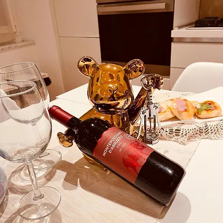 Luxury Dandy House דירה *