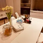 아파트 Luxury Dandy House