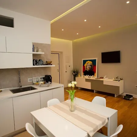 Luxury Dandy House *