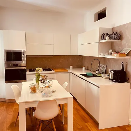 Luxury Dandy House Lejlighed La Spezia