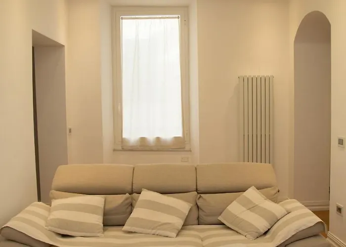 Luxury Dandy House Апартаменты Специя