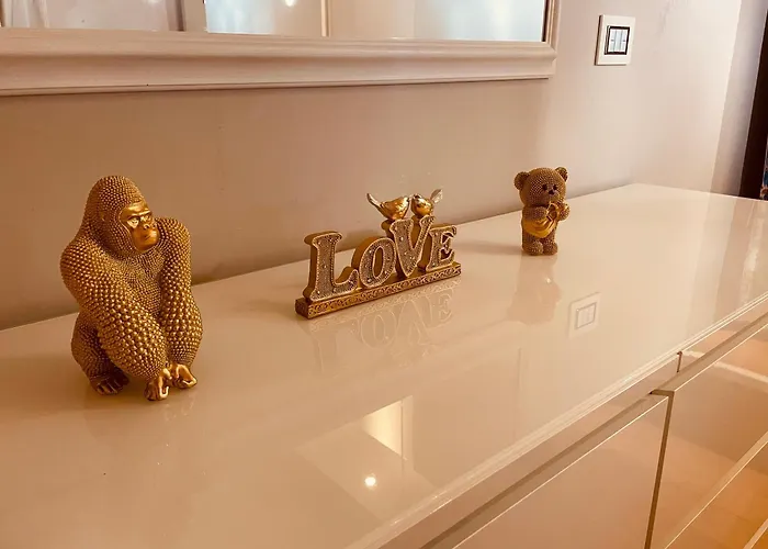 Luxury Dandy House Апартаменты