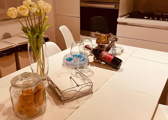 Апартаменты Luxury Dandy House