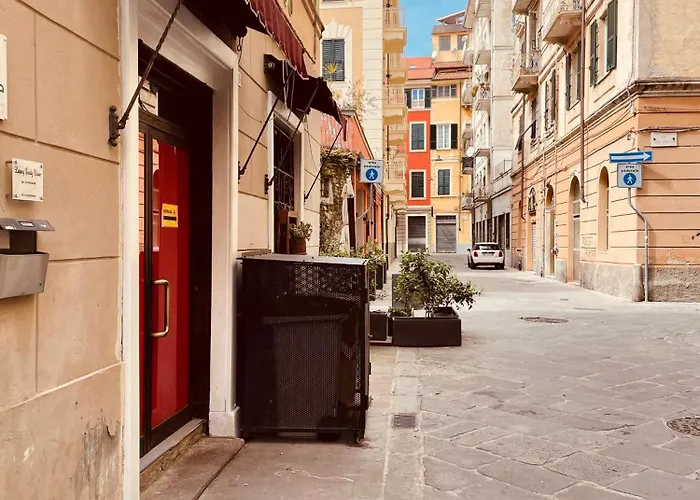 Апартаменты Luxury Dandy House *