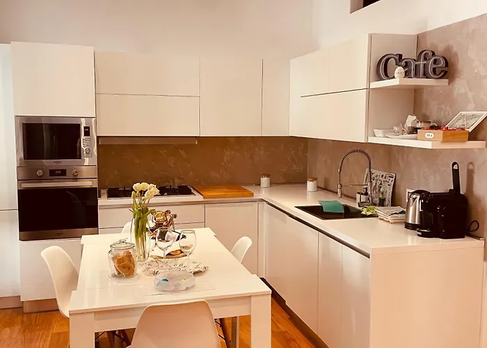 Luxury Dandy House Апартаменты Специя